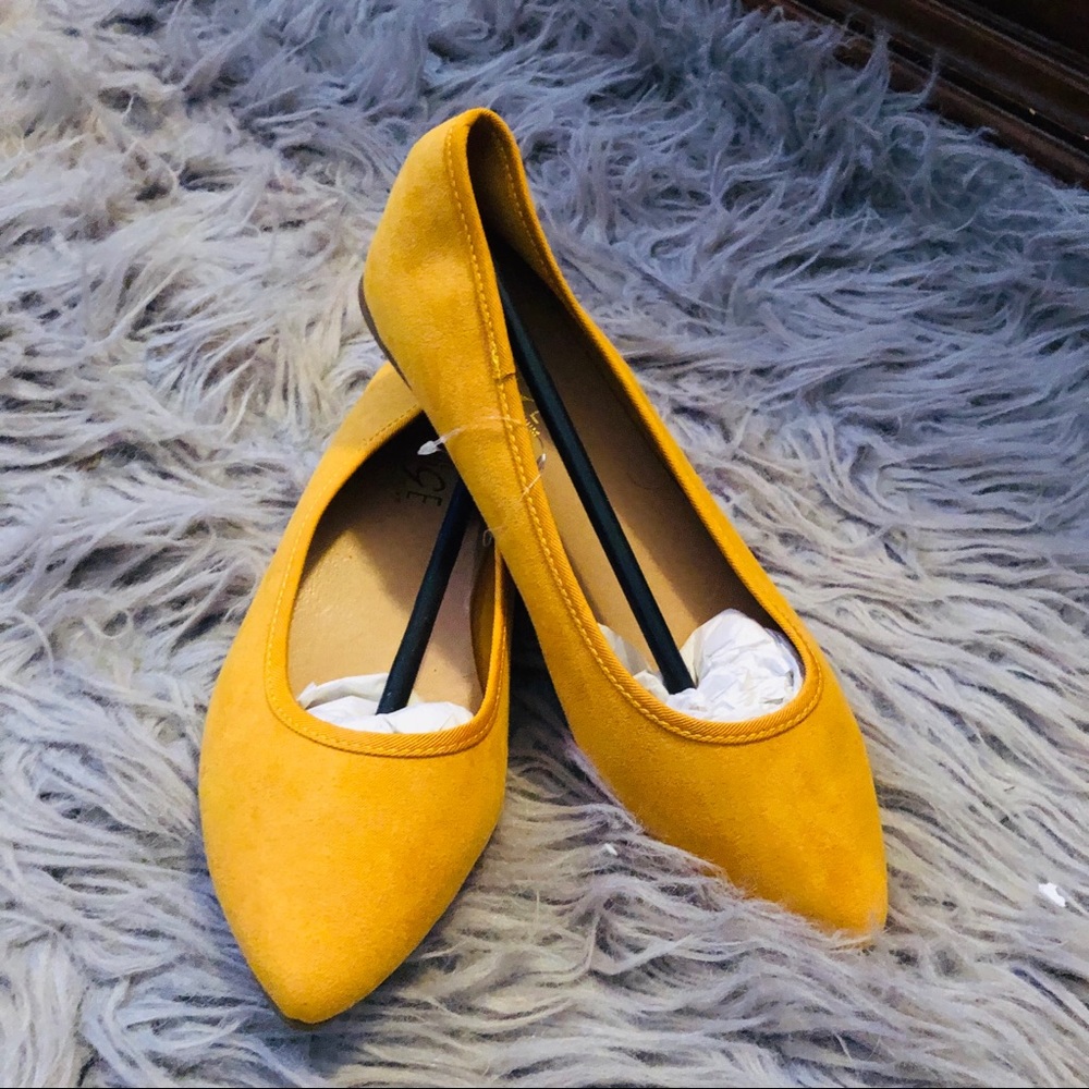 Mustard Pointed Flats